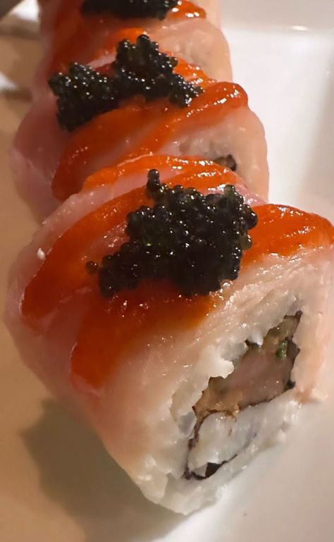 The Flavor Experience of Caviar in Sushi